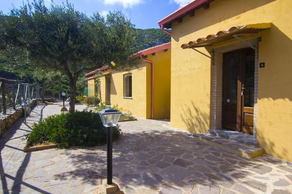 Agriturismo Sa Rocca-1